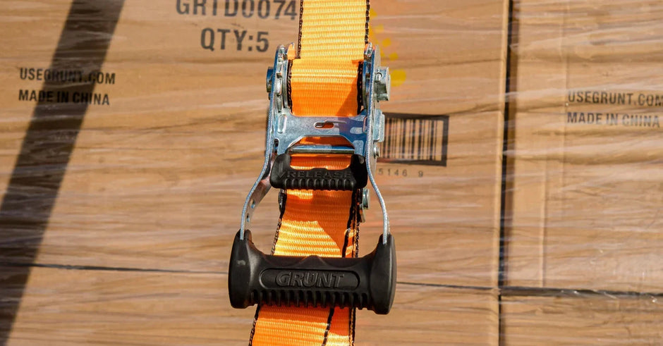How to Use Ratchet Tie Down Straps
